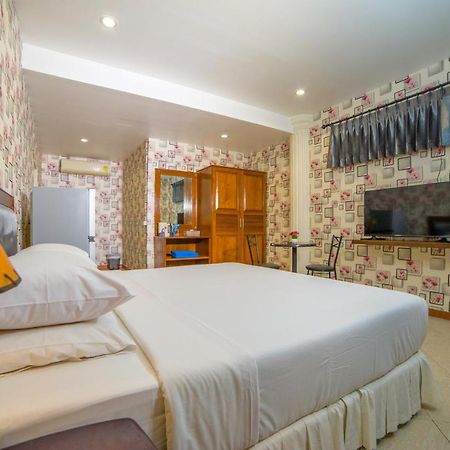 Kamala Phuket Guesthouse Экстерьер фото