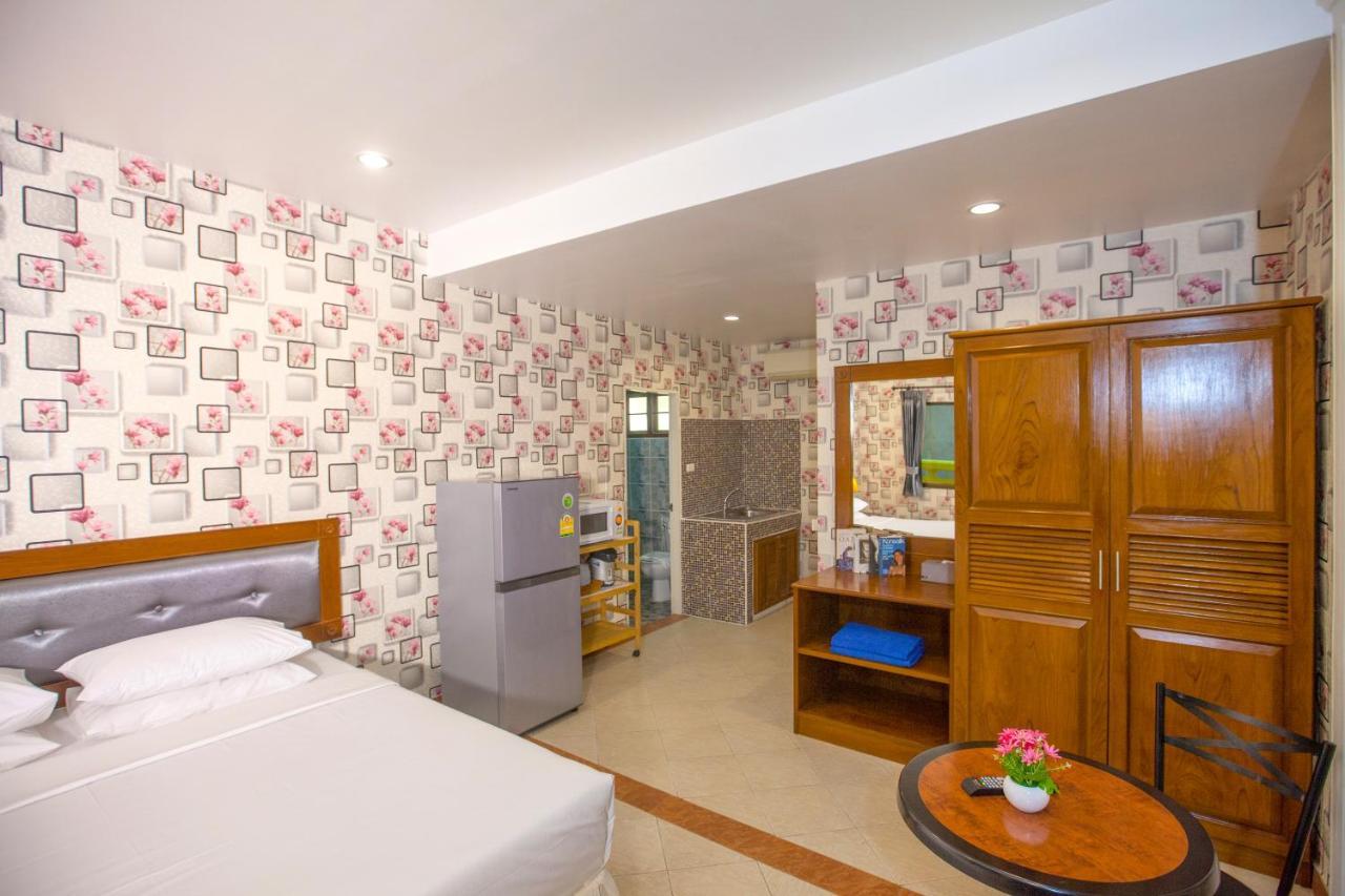 Kamala Phuket Guesthouse Экстерьер фото